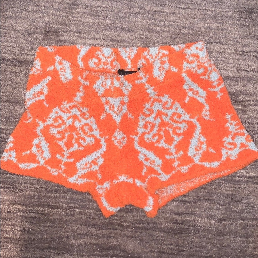 ♥️ BCBG Max Azria Fuzzy Comfy Winter Pool Shorts